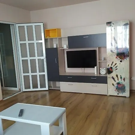 Apartament Monroe City Park Apartment
